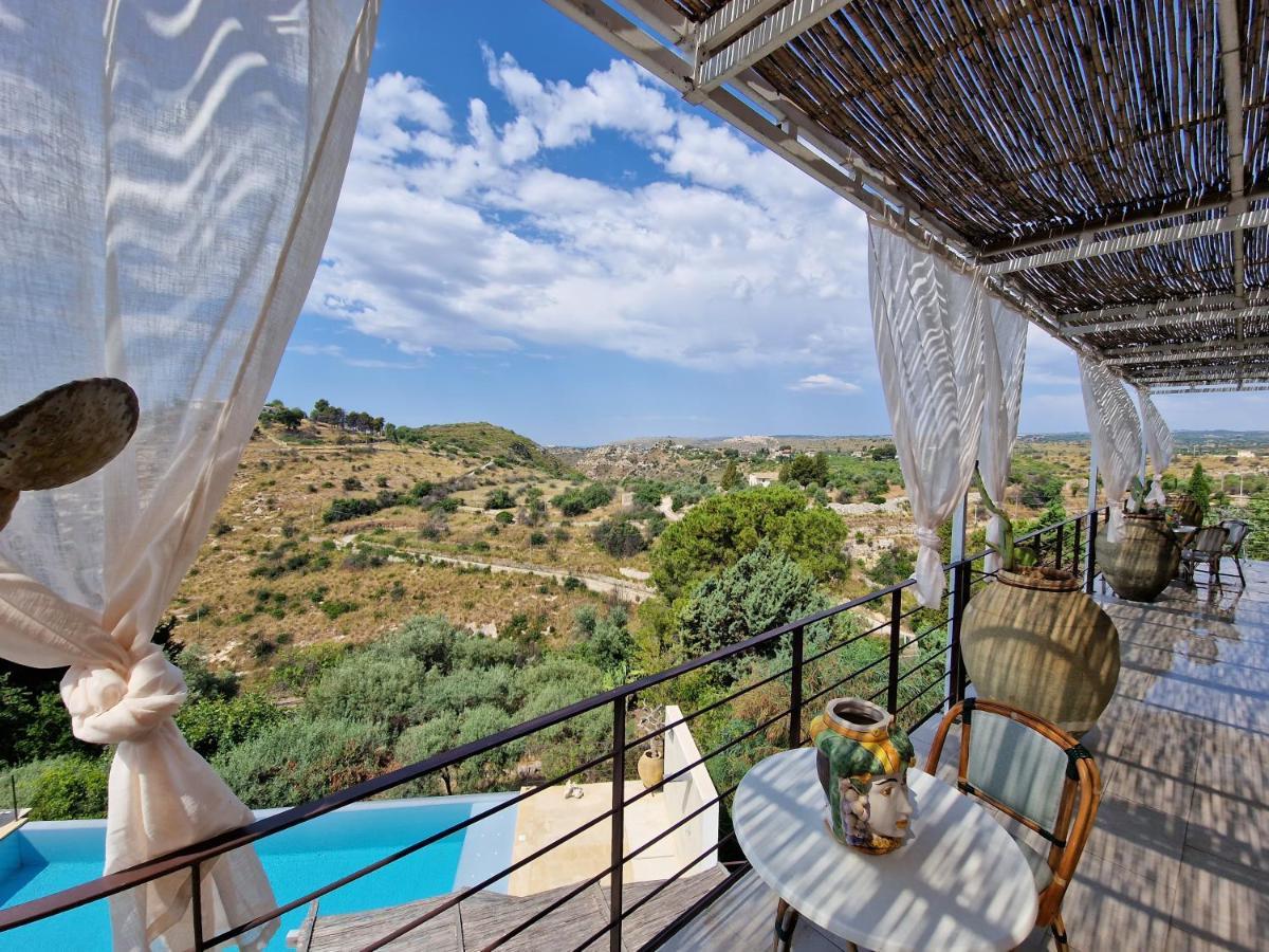 Dream House Apartment Noto Bagian luar foto