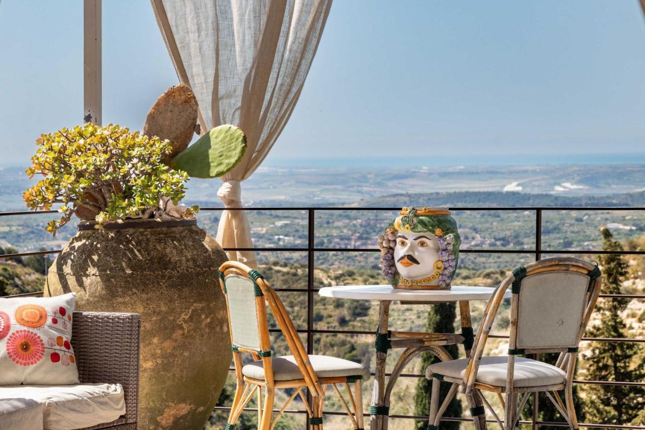 Dream House Apartment Noto Bagian luar foto