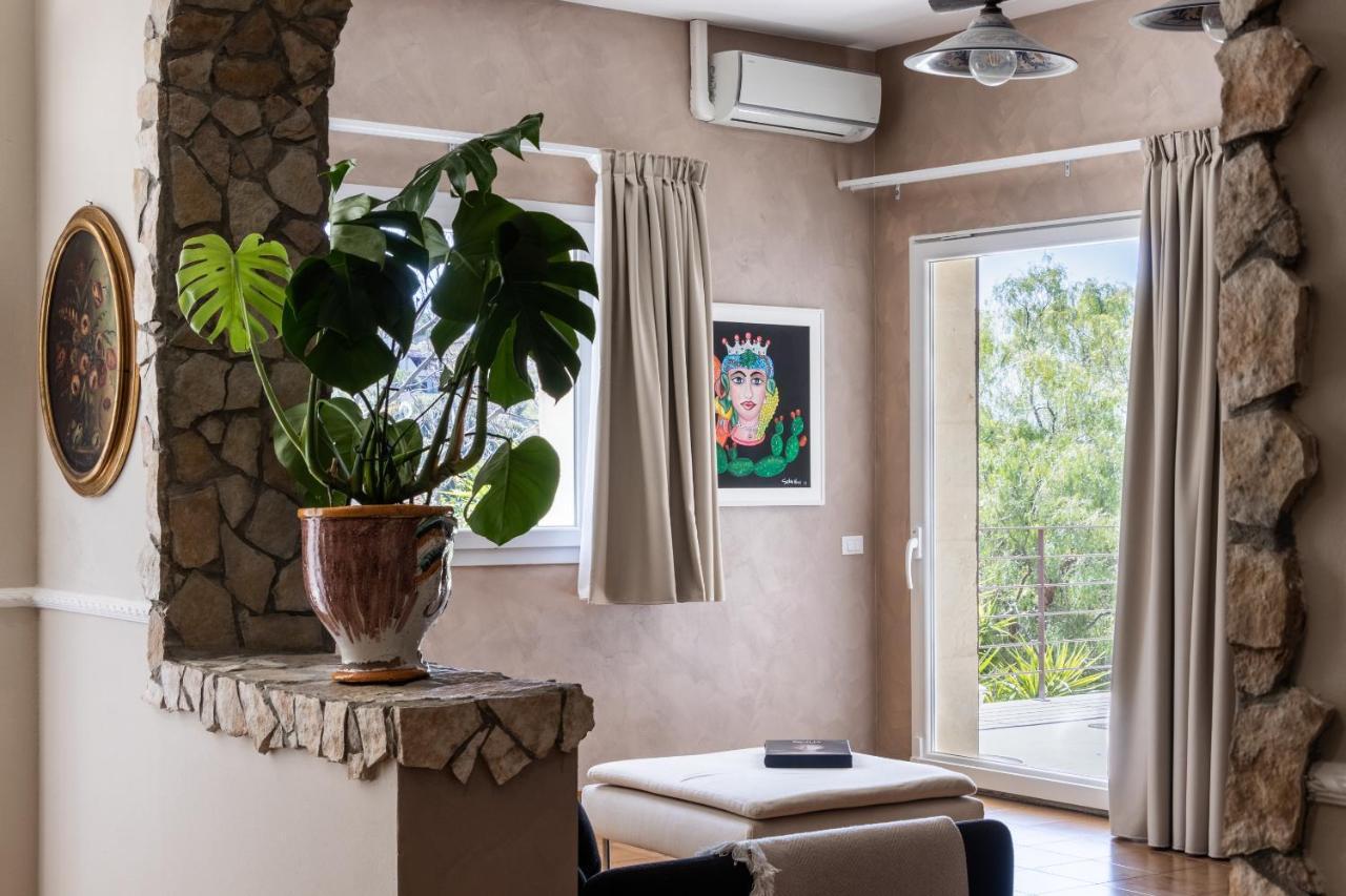 Dream House Apartment Noto Bagian luar foto