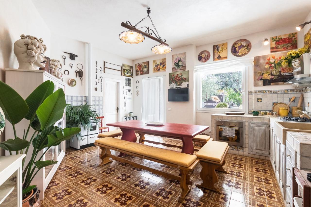 Dream House Apartment Noto Bagian luar foto