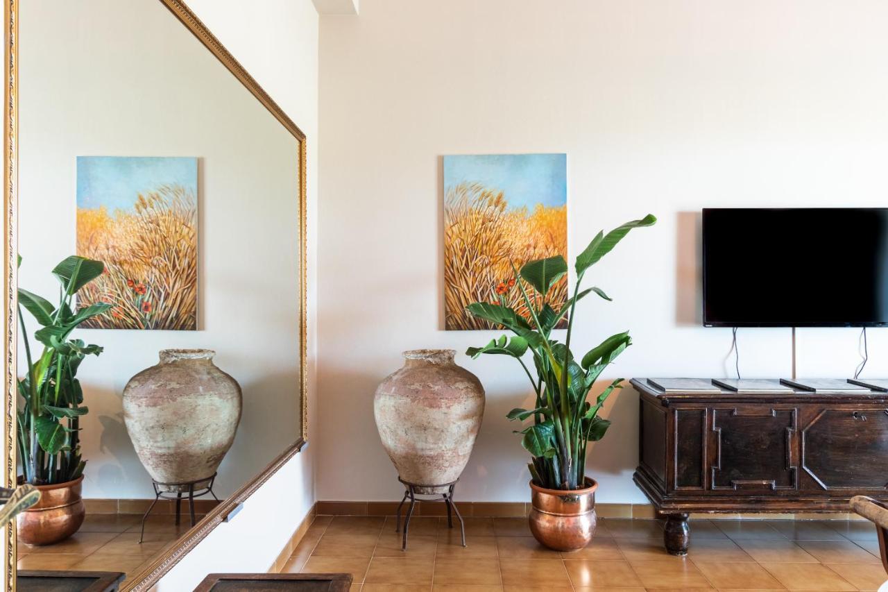 Dream House Apartment Noto Bagian luar foto